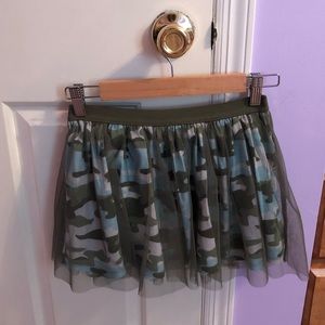 Camouflage skort